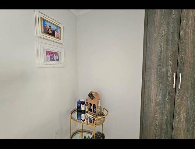 2 BEDROOM APARTMENT FOR SALE IN PETERVALE